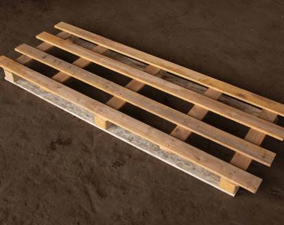 New wooden pallets