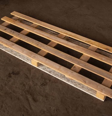 New wooden pallets